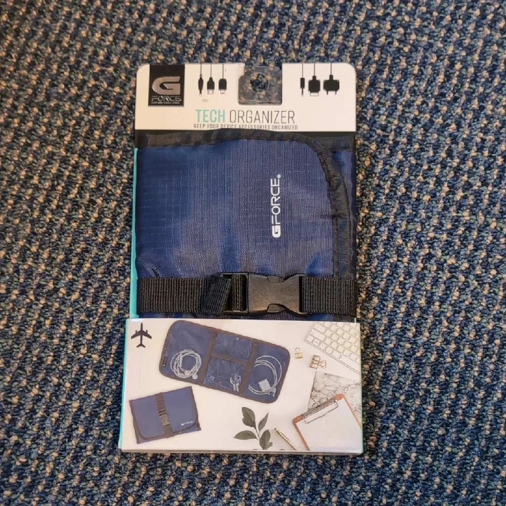 NWT G-Force Blue Tech Organizer
